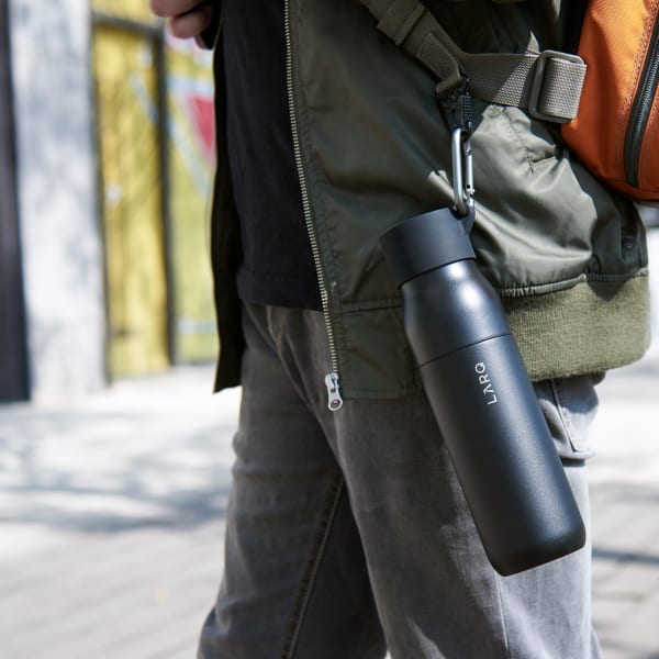 Photo of Active loop with LARQ Bottle PureVis&trade; Obsidian Black on backpack